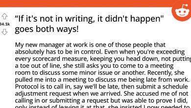Photo of Micromanaging Boss Gets Fired After Employee Shows Screenshots Of Their Conversation To HR
