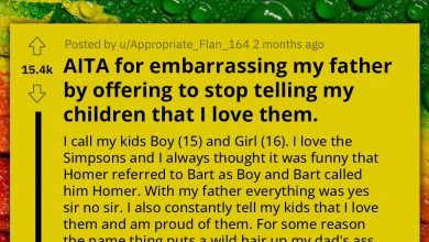 Photo of Reddit User Embarrases Father In Front Of His Kids Because He Doesn’t Like His Children’s Names