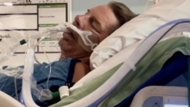 Photo of Beloved Carpenter Ty Pennington Intubated After Medical Emergency