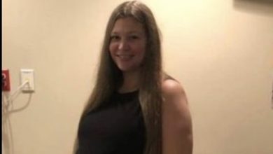 Photo of Mom dies while giving birth to daughter from rare childbirth complication