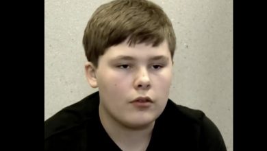 Photo of 13-year-old boy stops kidnapper with a $3 toy his mom bought for him
