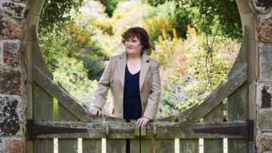 Photo of Susan Boyle has renovated her childhood home and is now giving fans a look inside.