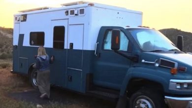 Photo of Woman converts ambulance into gorgeous tiny home on wheels to enjoy more freedom