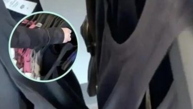 Photo of A woman urges customers to wash their new clothes after making a shocking discovery