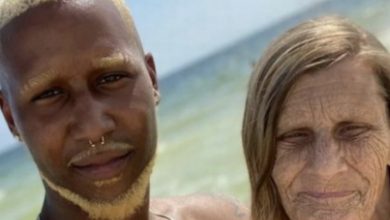 Photo of The boy’s parents turned away from him when he showed his future wife