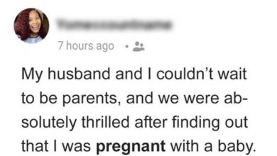 Photo of Mom finds out she’s pregnant, and then a few weeks later…