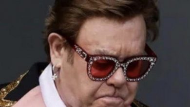 Photo of Elton John Bids Farewell to the Yellow Brick Road Tour Announcing Retirement from Tours