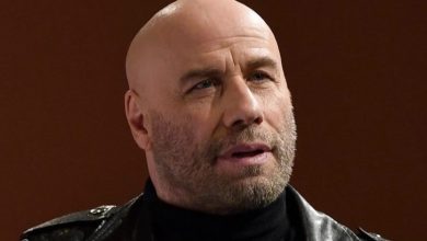 Photo of John Travolta’s tears of sorrow