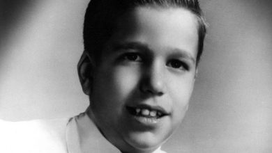 Photo of His Parents Called Him Dumb But He Grew Up To Be Loved By Millions