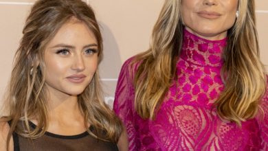 Photo of Heidi Klum and her daughter Leni starred together again in a lingerie ad, despite criticism against them.