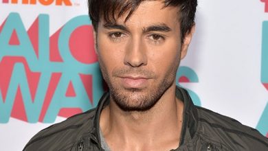 Photo of “It doesn’t even hit the notes.” The audience was unhappy with the Enrique Iglesias concert.