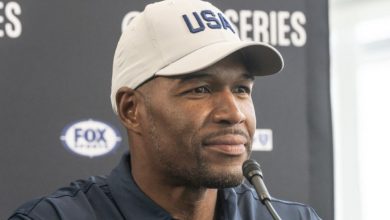 Photo of Michael Strahan provides a devastating update on his daughter’s cancer treatment