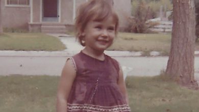 Photo of Being a Small Child She Was Traded To an Old Man For Money: She Grew Up And Became a Famous Actress!