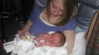 Photo of A Mother’s Eternal Connection: Reflecting on the Joyous Relationship Between an American Mother and Her Son on Graduation Day, Radiating Spirit and Inspiration, Filling the Mother’s Heart with Profound Happiness