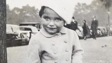 Photo of This Girl Slept in the Underground Yet Became a Famous Actress Who, at 90, Is Happy with Her Younger Husband