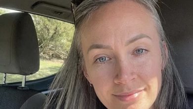 Photo of Woman Asks Internet To Guess Her Age, Is Shocked By The Replies