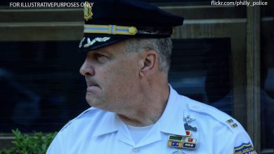 Photo of Police Officer Insisted I Unlock My Trunk Following My Dad’s Funeral – The Reason Left Me Astounded