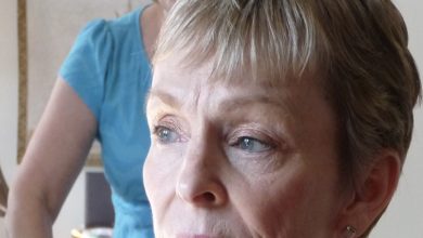 Photo of Disrespectful Clerk at a Jewelry Shop Ridiculed My Grandmother — I Gave Her an Unforgettable Lesson