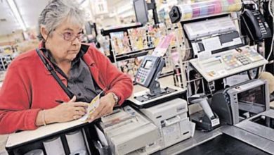 Photo of Cashier Mocks Elderly, Low-Income Woman – Fate Intervenes, Transforming Her Life Profoundly