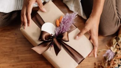 Photo of Was I Wrong for Reacting After My Fiancé Gifted Away a Present I Created for My Mom?