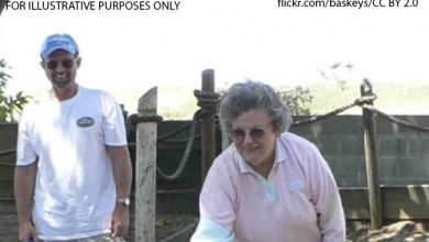 Photo of My 63-Year-Old Neighbor Was the Catalyst for My Separation from My Husband
