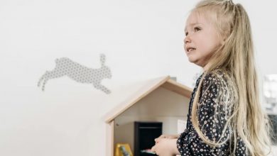Photo of My Stepdaughter Phoned Me Sobbing, Urging Me to Fetch Her from Her Father’s Home — The Scene I Encountered There Left Me Ashen