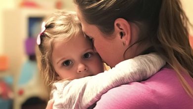 Photo of Working as a nanny, I witnessed the stepmother mistreating the child, but voicing my concerns nearly cost me my job