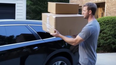 Photo of My husband claimed he was too busy to pick me up from the grocery store with my heavy bags—until I caught him lending a hand to our new, young neighbor moving in