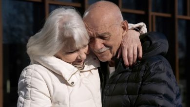 Photo of I excluded the grandparents who raised me from my graduation ceremony—and karma wasted no time in teaching me a lesson