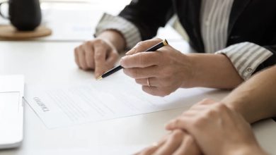 Photo of After our mother’s passing, my sister argued that I was not entitled to any inheritance and even produced old documents to support her claim—but ultimately, she ended up deeply regretting her actions.
