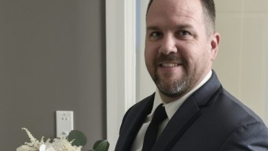 Photo of My husband left our children unattended at home and attended our friends’ wedding without me—completely unaware of one crucial detail