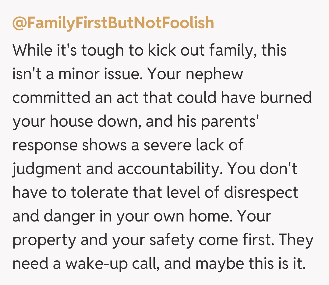 Comentariu de la @FamilyFirstButNotFoolish
