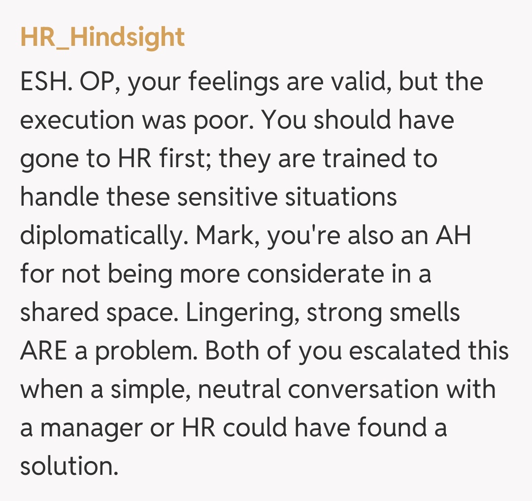Comentariu de la HR_Hindsight
