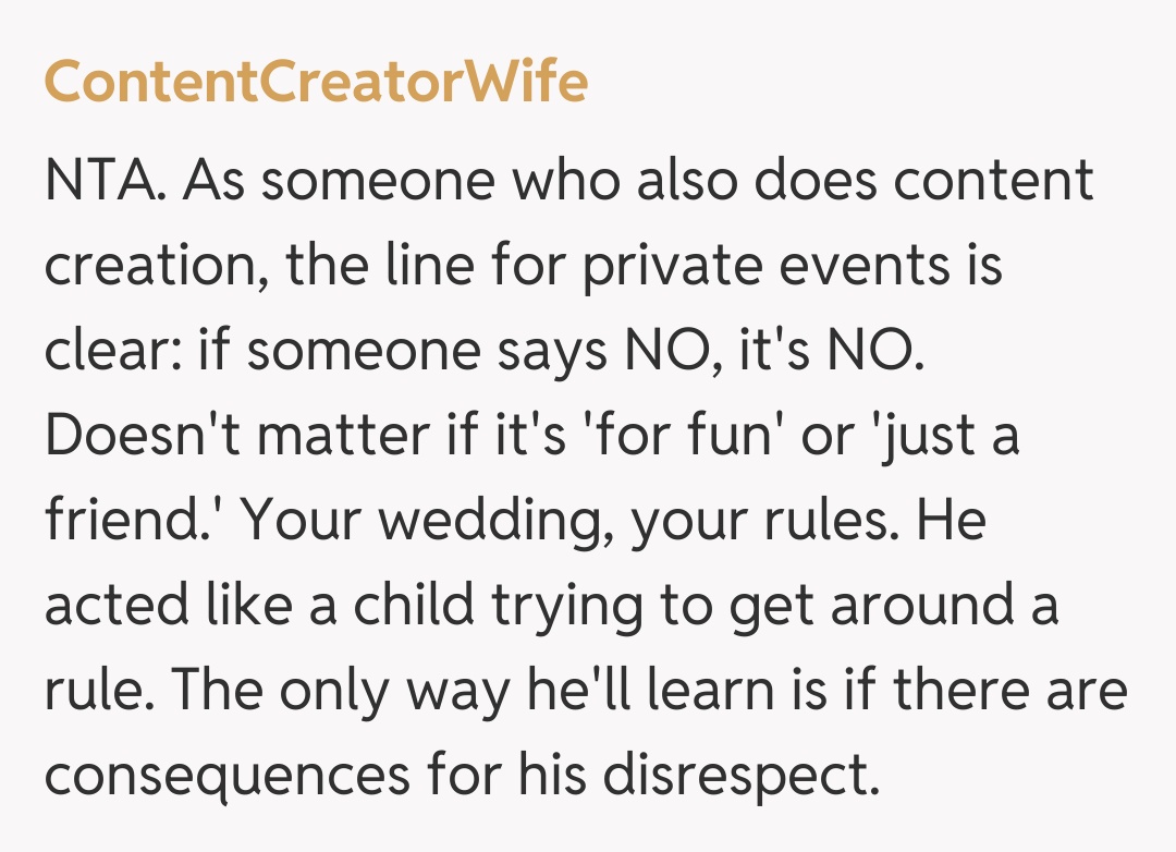 Comentariu de la ContentCreatorWife