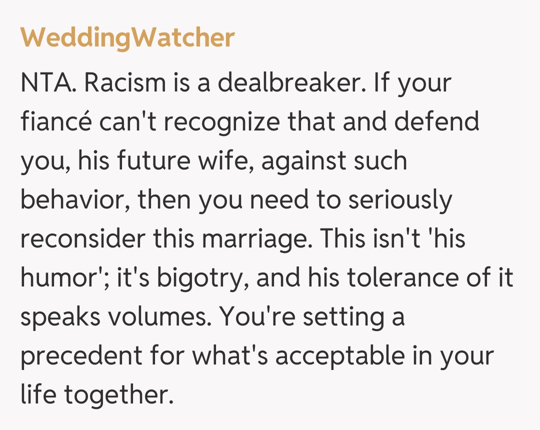 Comentariu de la WeddingWatcher