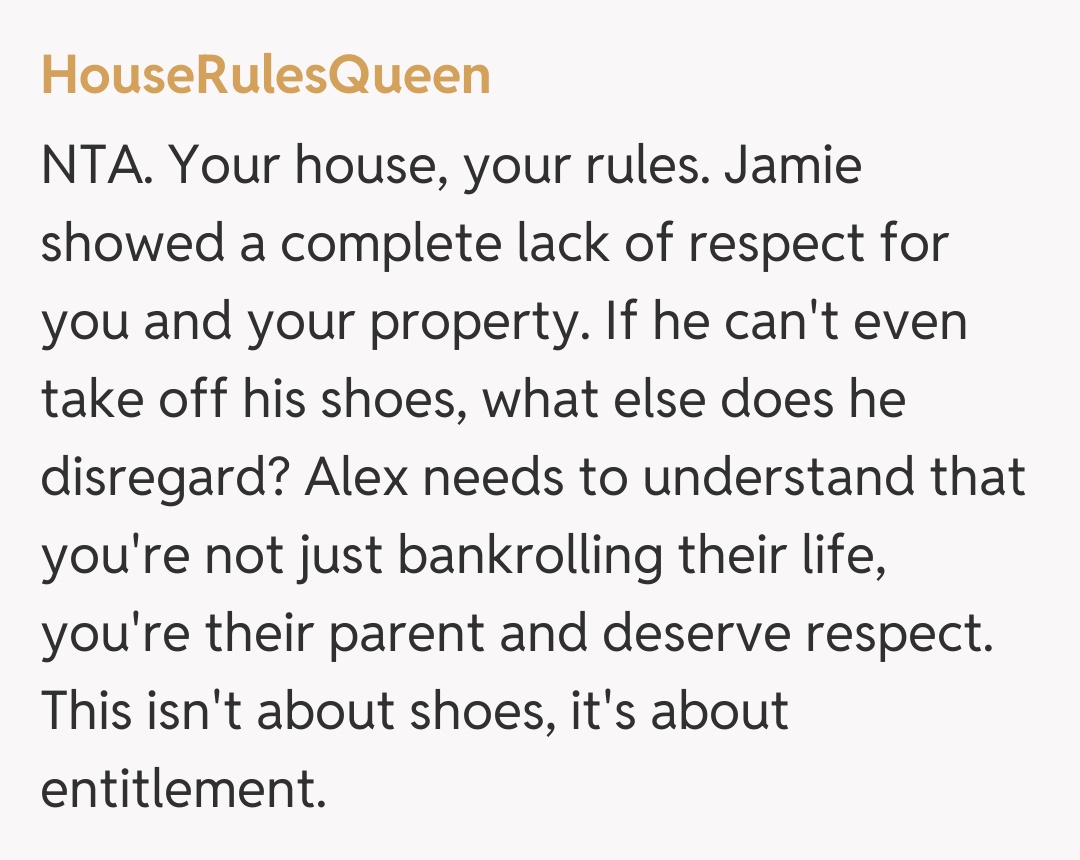 Comentariu de la HouseRulesQueen