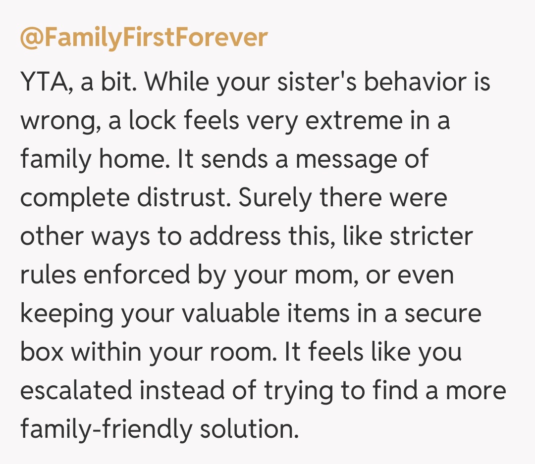 Comentariu de la @FamilyFirstForever