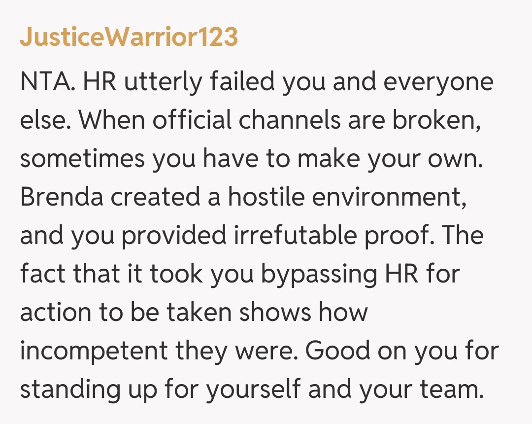 Comentariu de la JusticeWarrior123