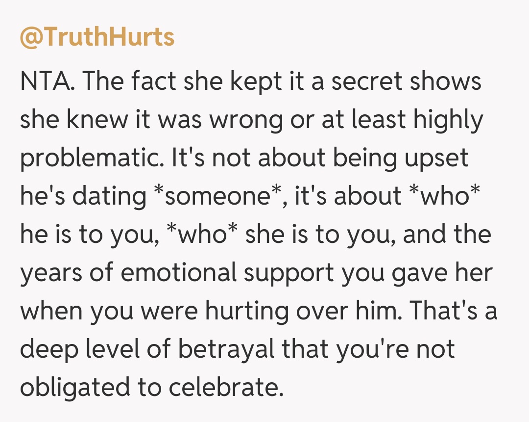 Comentariu de la @TruthHurts