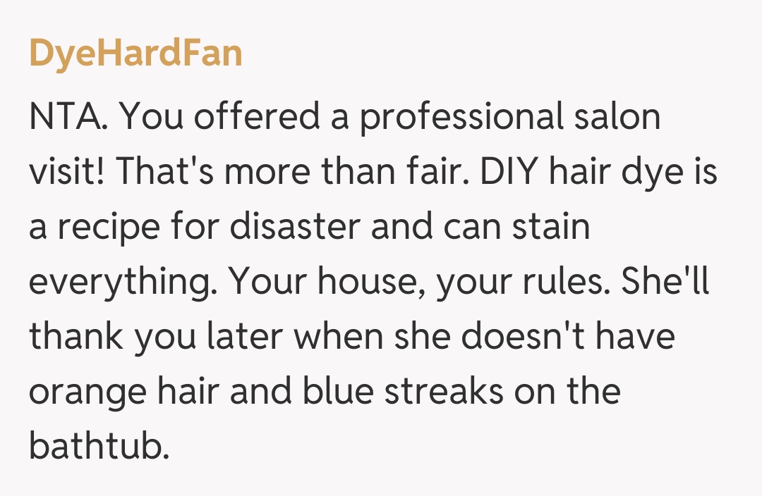 Comentariu de la DyeHardFan