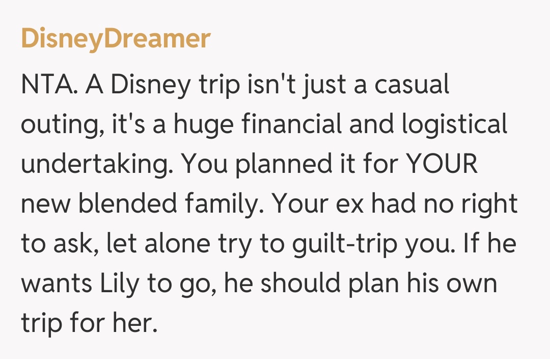 Comentariu de la DisneyDreamer