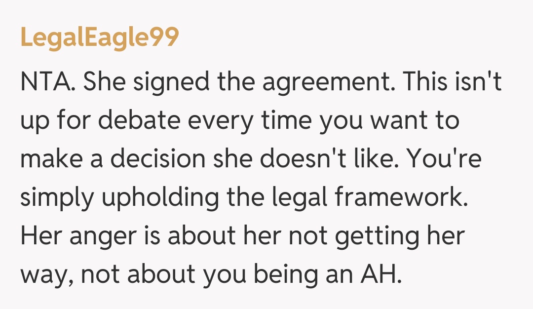 Comentariu de la LegalEagle99
