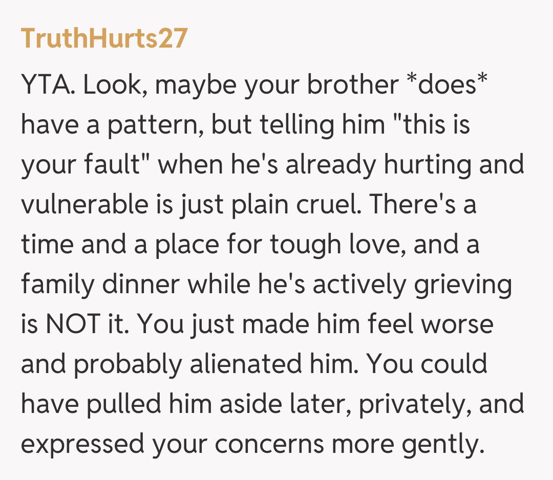 Comentariu de la TruthHurts27
