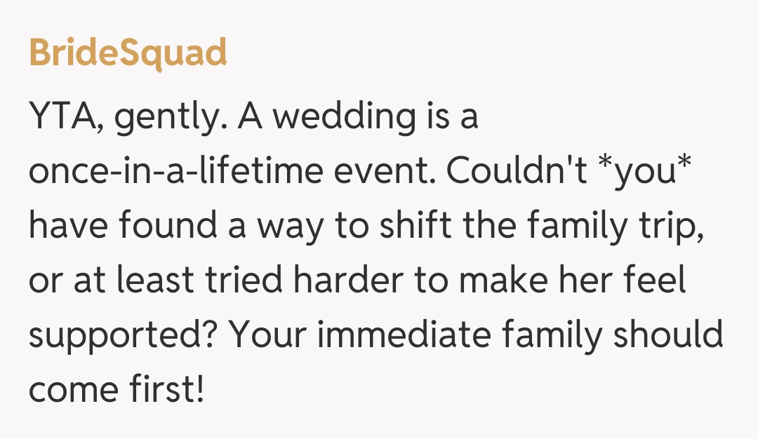 Comentariu de la BrideSquad