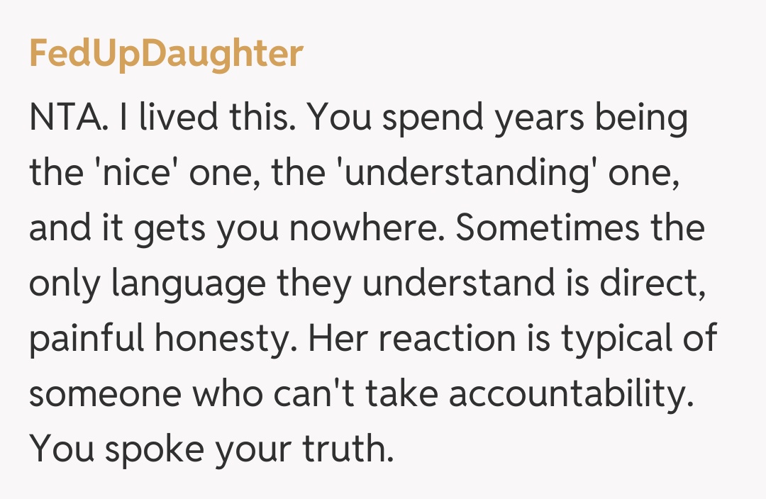 Comentariu de la FedUpDaughter