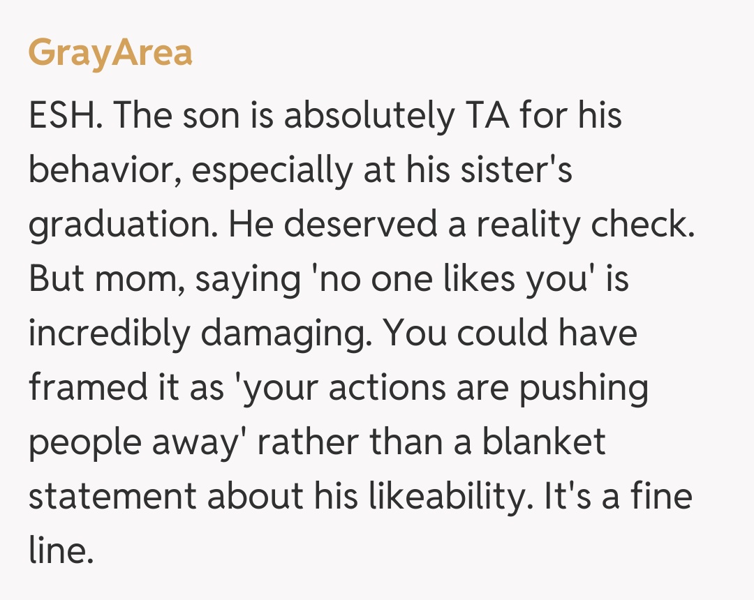 Comentariu de la GrayArea