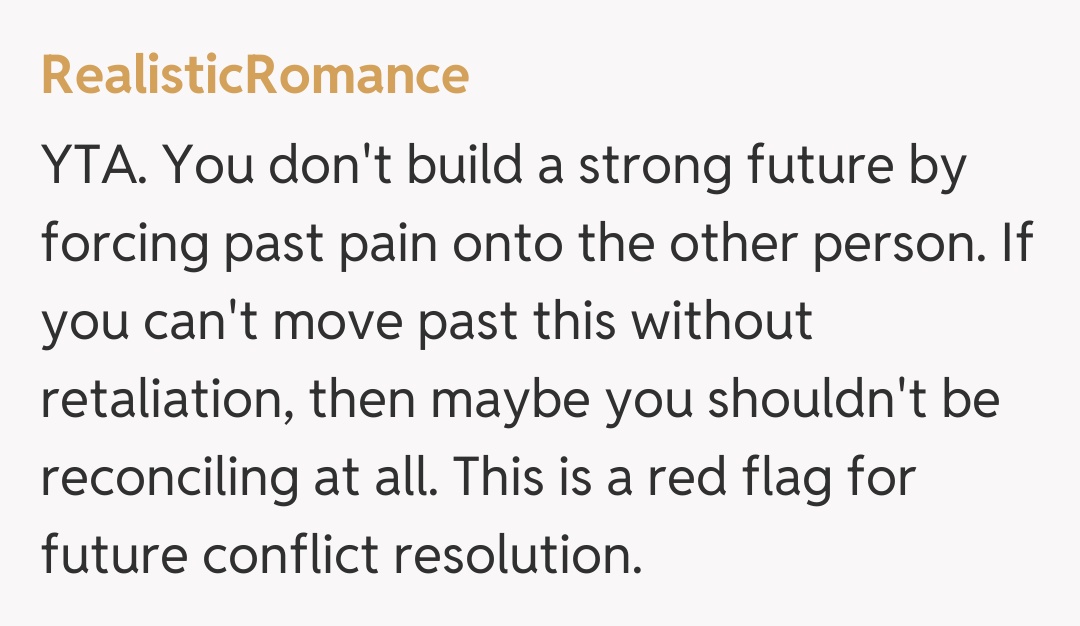 Comentariu de la RealisticRomance