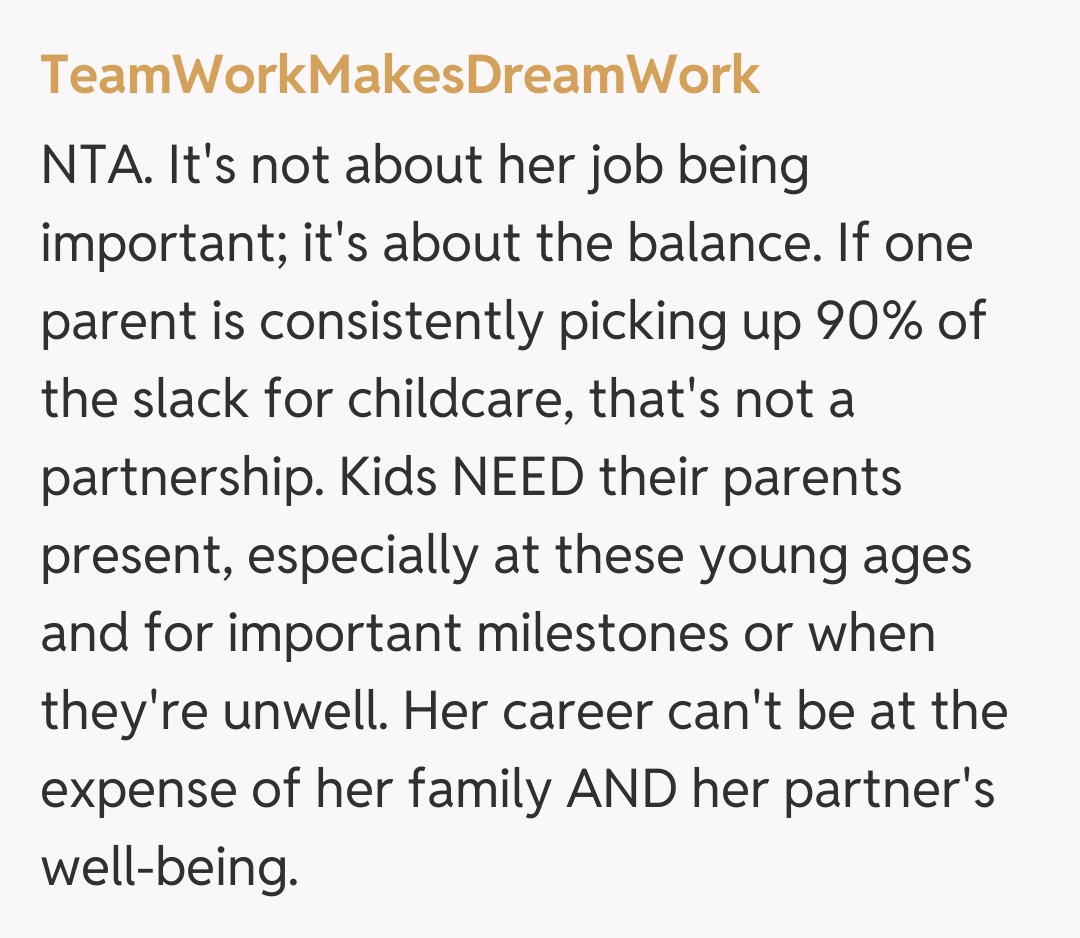 Comentariu de la TeamWorkMakesDreamWork