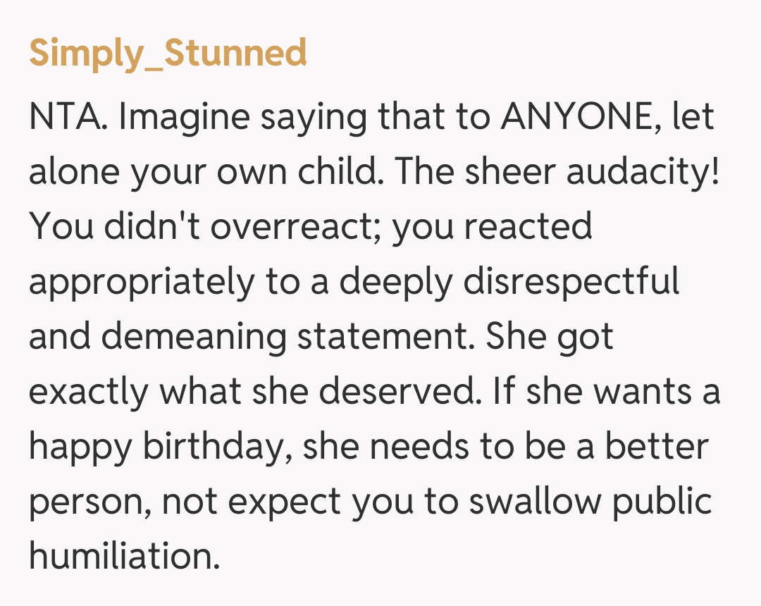 Comentariu de la Simply_Stunned