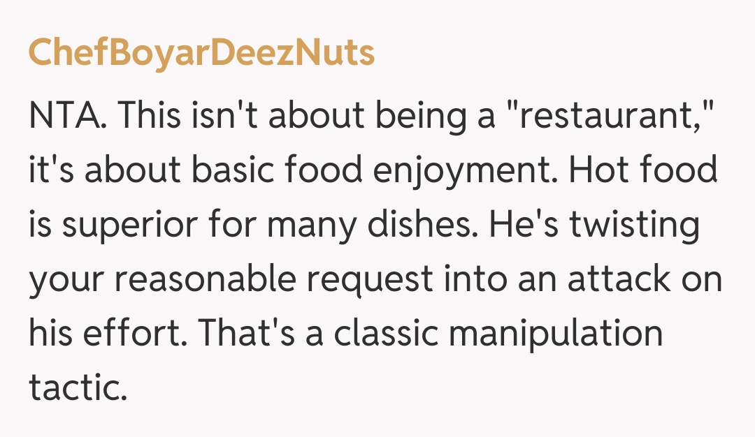 Comentariu de la ChefBoyarDeezNuts